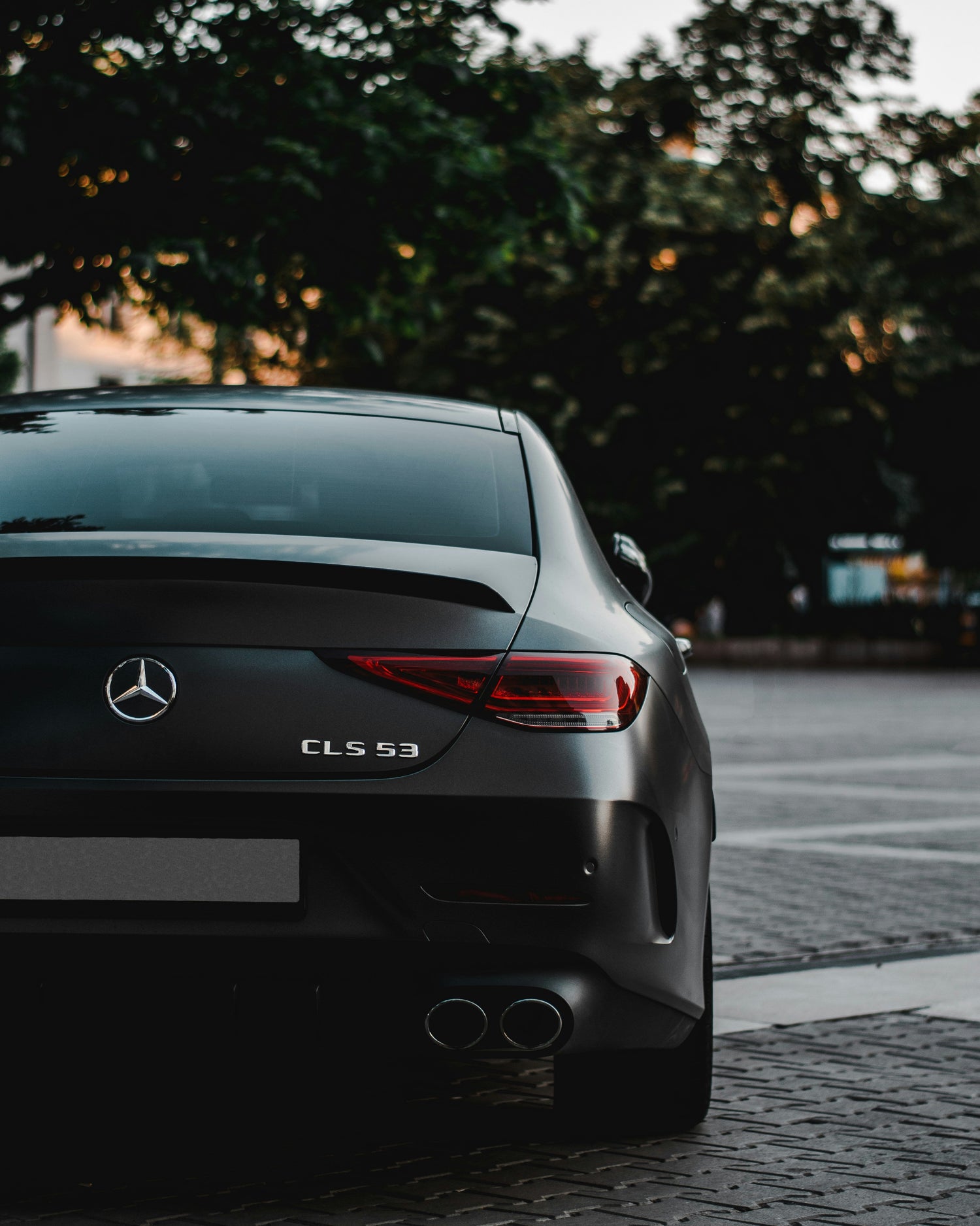 MERCEDES BENZ