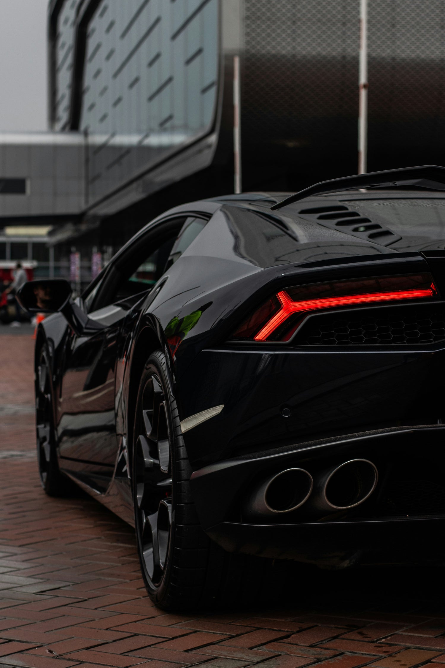 LAMBORGHINI